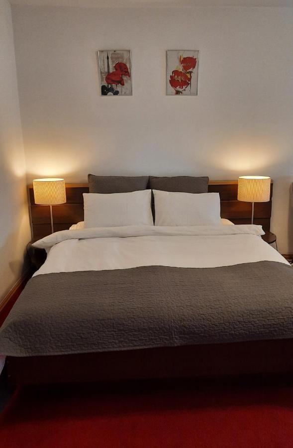 Eva Studio Appartement Boekarest Buitenkant foto